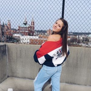 Meet your Posher, Anna grace